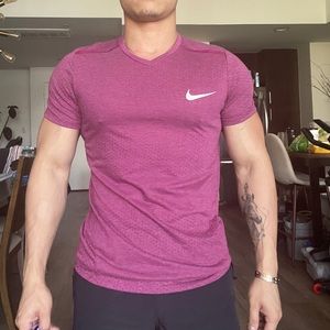 Amazing Nike workout tee